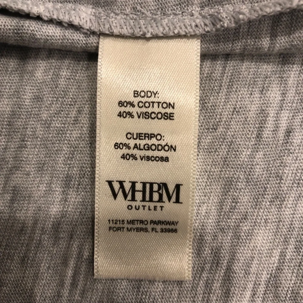 WHBM Outlet Sleeveless Ruffle V Neck Tank Top - Picture 12 of 12